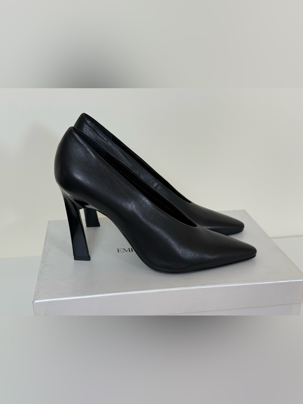 Emporio Armani pumps